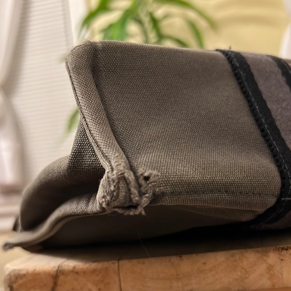 Hermès Grey Canvas Fourre Tout PM Handbag Authentic - Picture 9 of 13